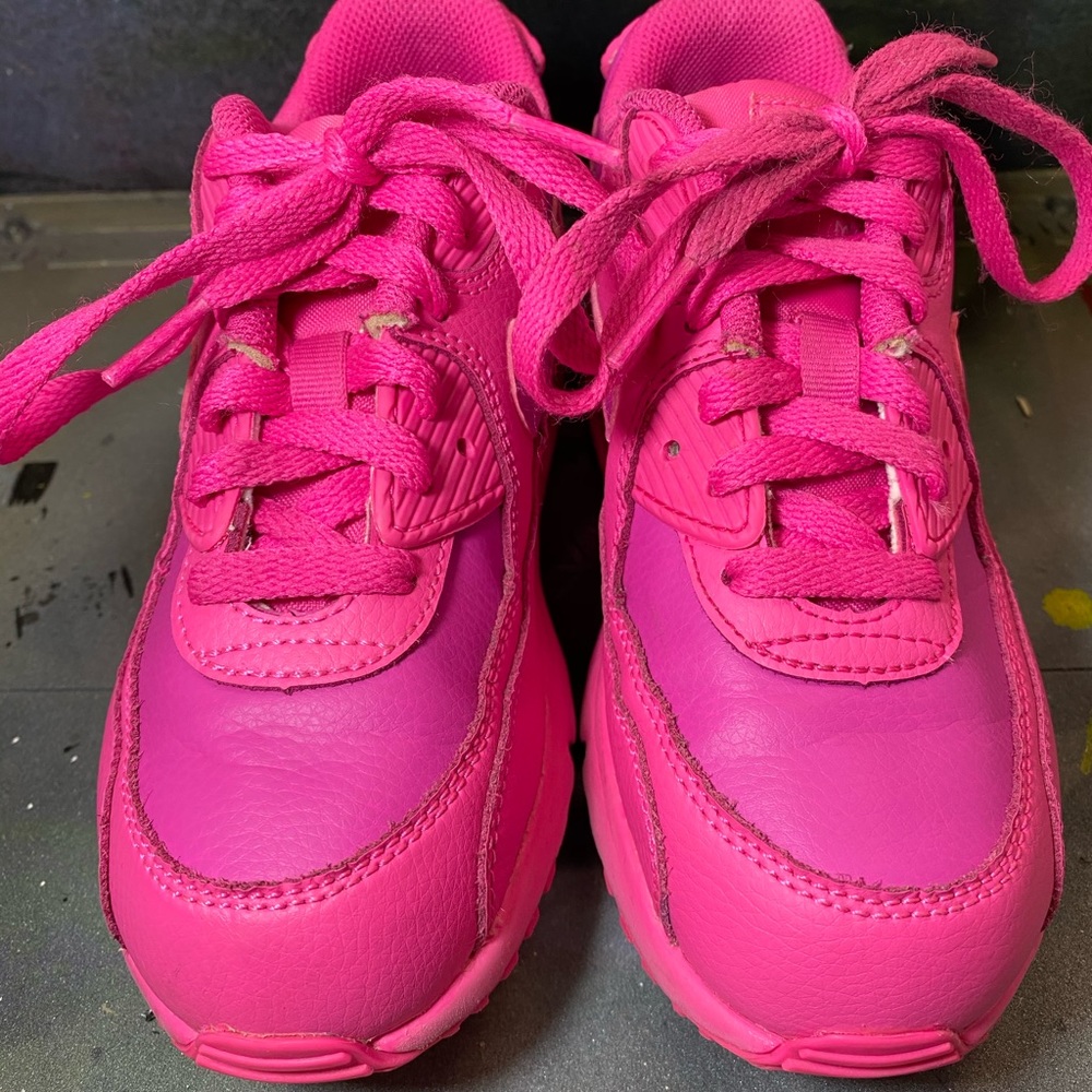 Nike air max’s 90 pink size 1Y pre own